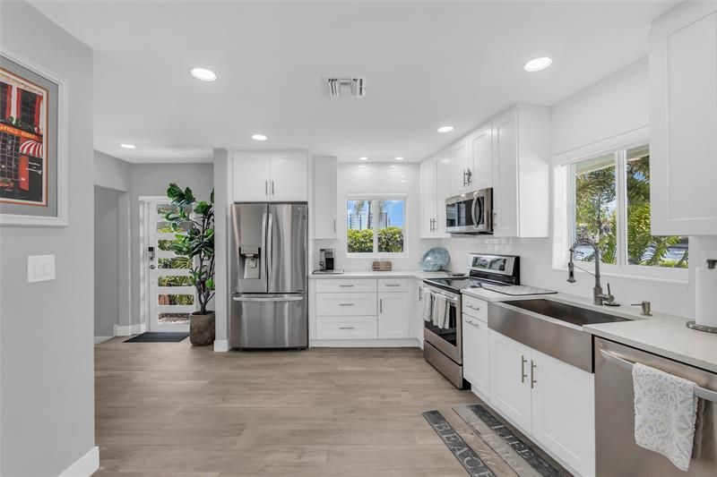 2005 N Riverside Drive, Pompano Beach, FL 33062 Photo