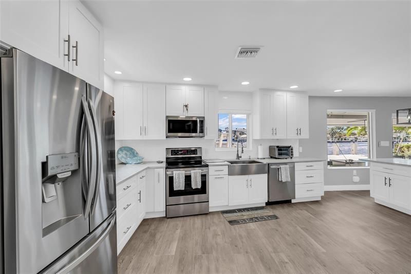 2005 N Riverside Drive, Pompano Beach, FL 33062 Photo