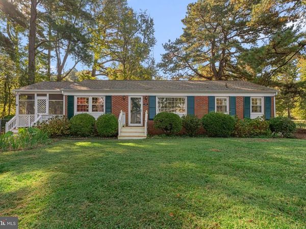 310 E GWYNNFIELD ROAD, TAPPAHANNOCK, VA 22560