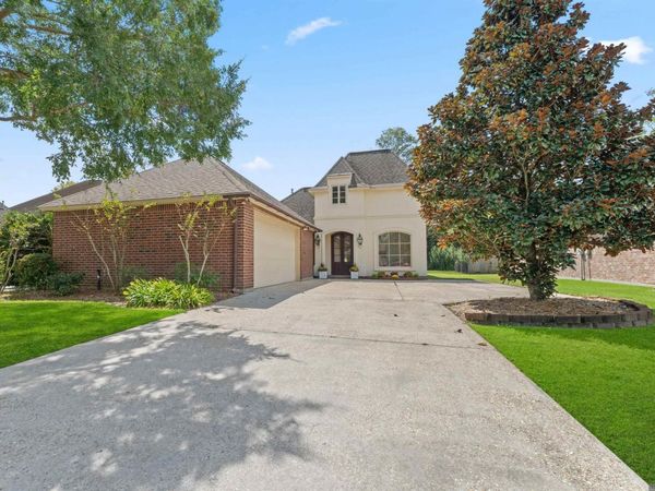 365 S Club Ave, St Gabriel, LA 70776