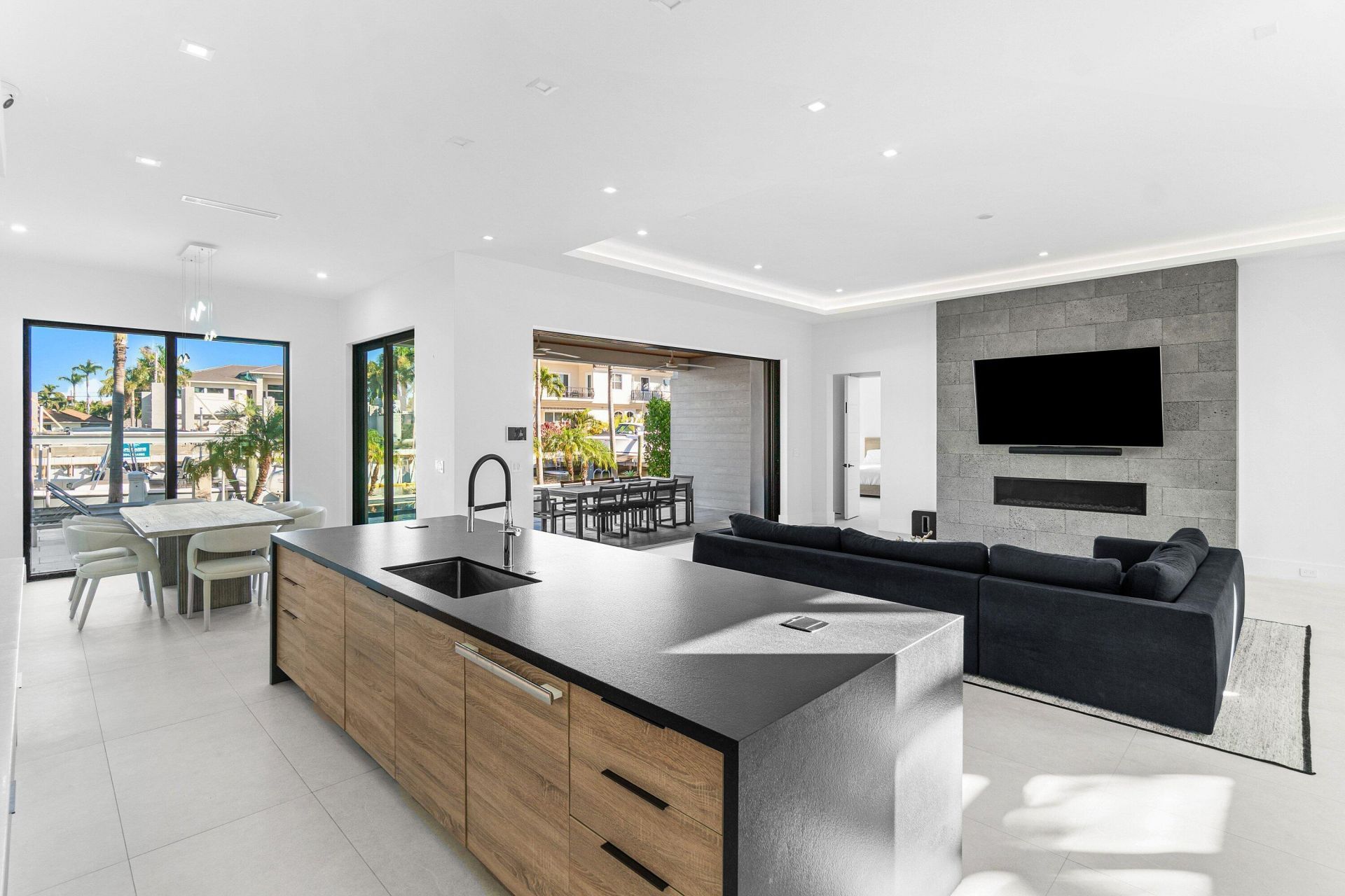 933 Allamanda Drive, Delray Beach, FL 33483 Photo