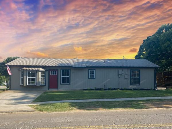 729 Hettie Street, Denton, TX 76209