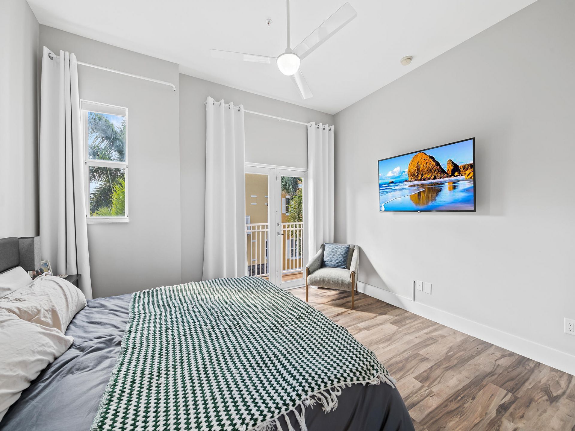 2331 Vintage Drive, Lighthouse Point, FL 33064 Photo