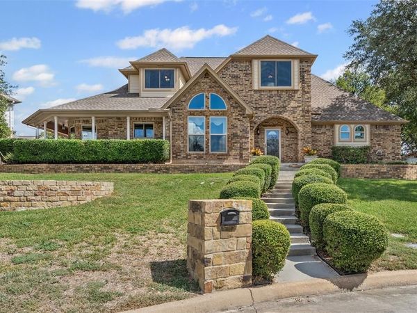 6632 Carston Court, North Richland Hills, TX 76180