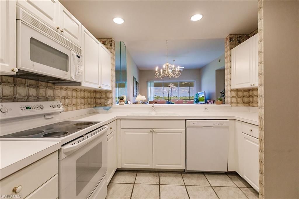 4120 Bayhead Dr, Unit 303, Bonita Springs, FL 34134 Photo