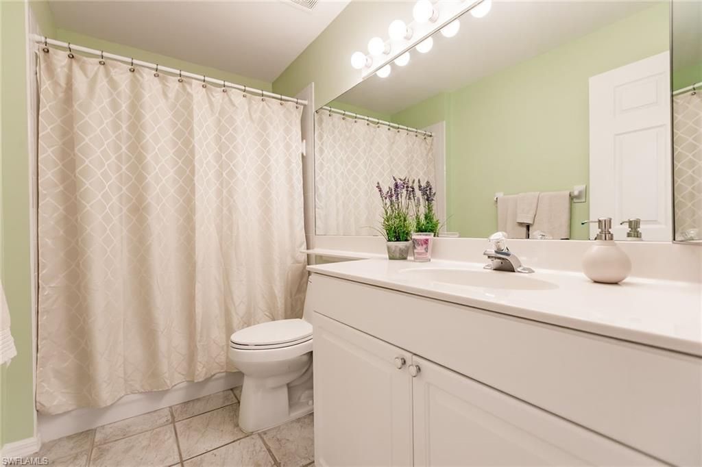 4120 Bayhead Dr, Unit 303, Bonita Springs, FL 34134 Photo