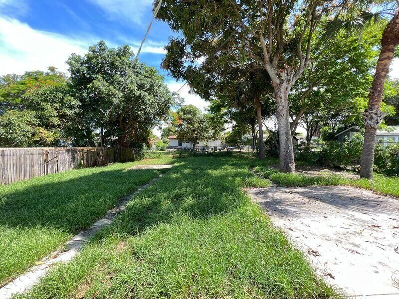 1360 10th Street, West Palm Beach, FL 33401 Photo