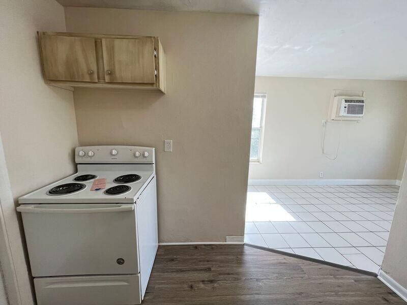 1360 10th Street, West Palm Beach, FL 33401 Photo