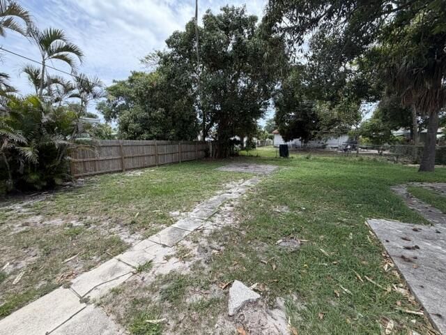 1360 10th Street, West Palm Beach, FL 33401 Photo