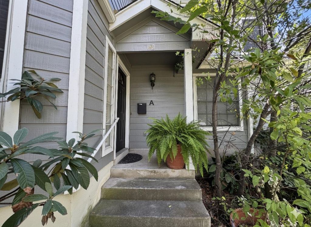 1811 W 39th St, Unit A, Austin, TX 78731 Main Photo