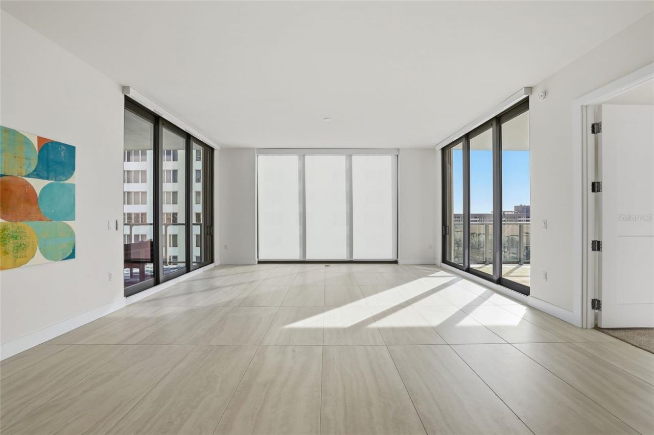 301 1st Street S, Unit 807, Saint Petersburg, FL 33701 Photo