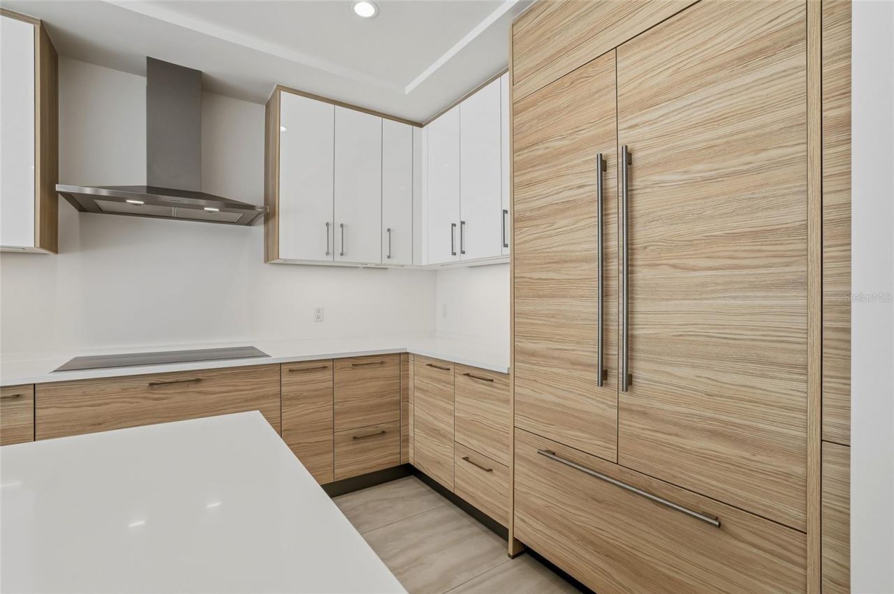 301 1st Street S, Unit 807, Saint Petersburg, FL 33701 Photo