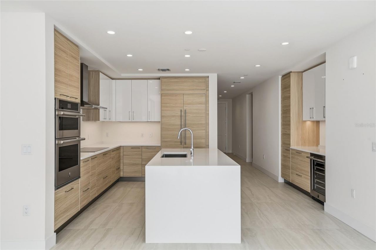 301 1st Street S, Unit 807, Saint Petersburg, FL 33701 Photo