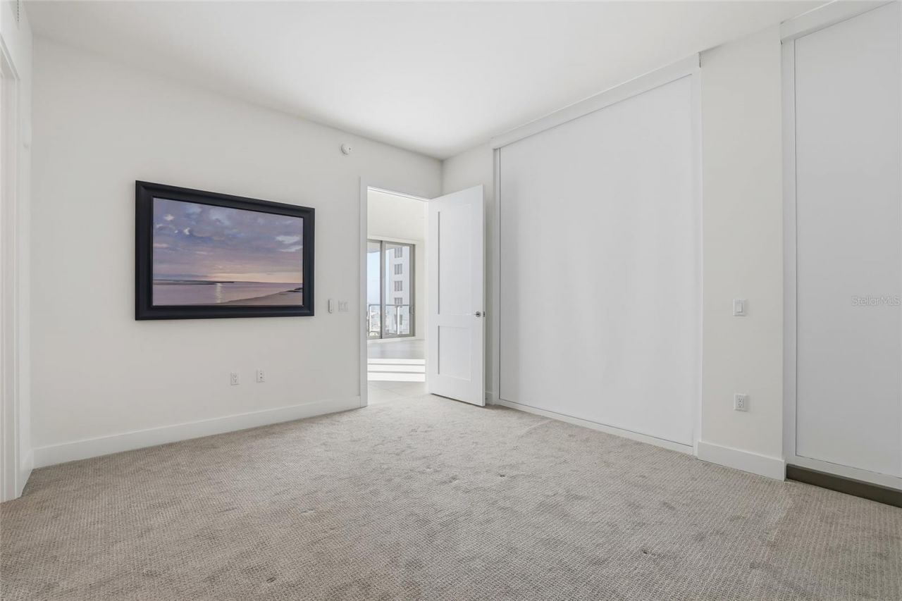 301 1st Street S, Unit 807, Saint Petersburg, FL 33701 Photo