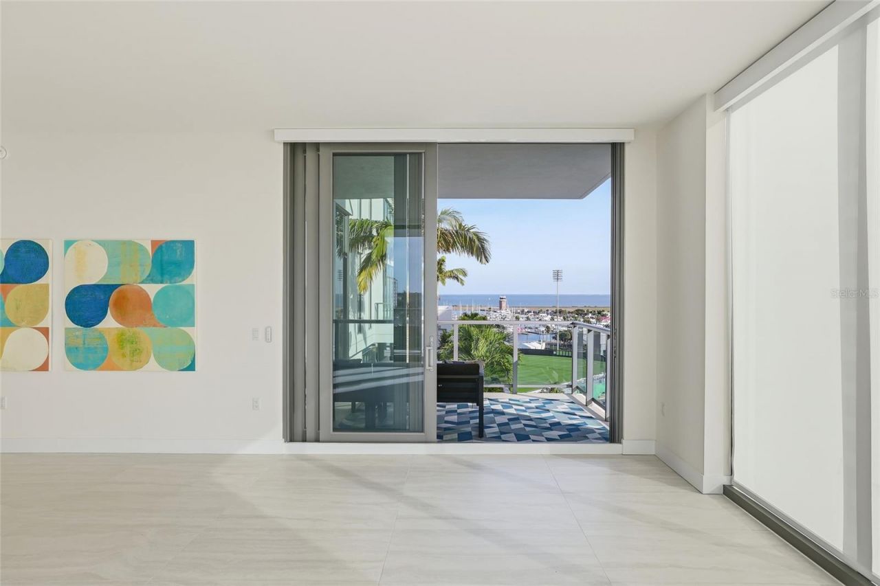 301 1st Street S, Unit 807, Saint Petersburg, FL 33701 Photo