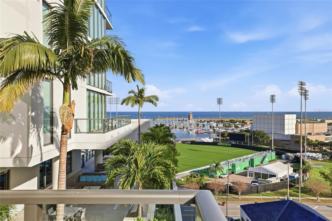 301 1st Street S, Unit 807, Saint Petersburg, FL 33701 Photo