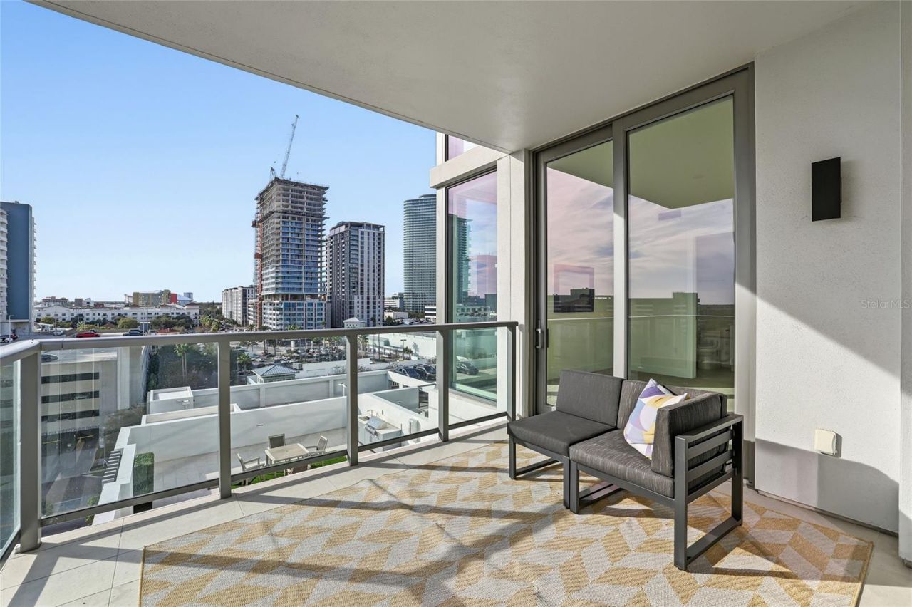 301 1st Street S, Unit 807, Saint Petersburg, FL 33701 Photo