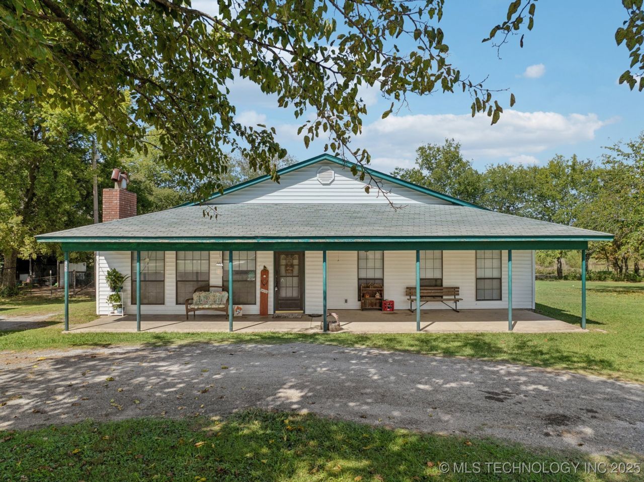 143 E 136th Street North, Skiatook, OK 74070 Main Photo