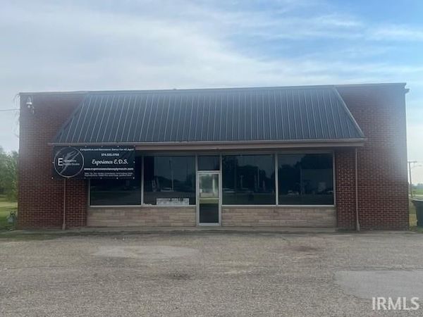 7668 Michigan Road, Plymouth, IN 46563