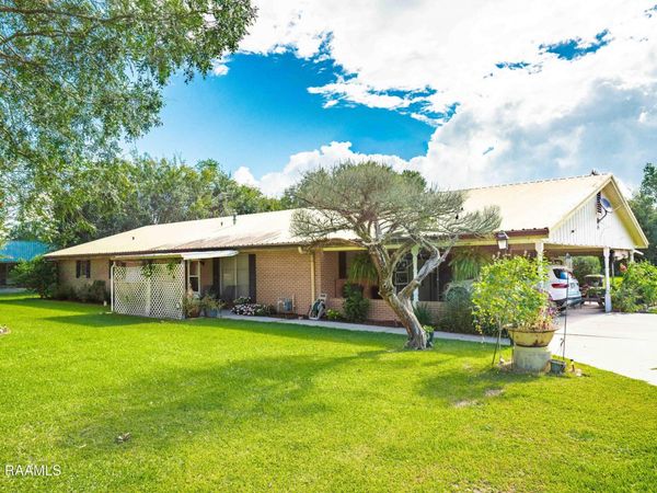 611 Bayard Street, New Iberia, LA 70560