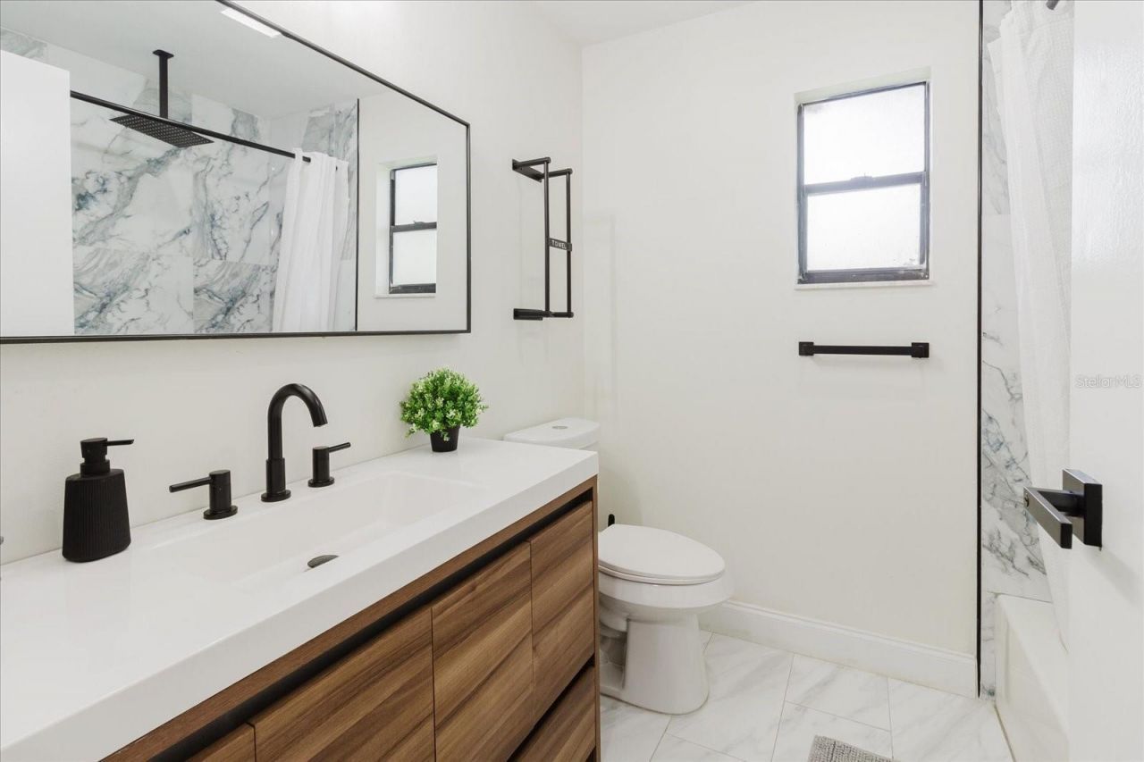 8304 Revels Road, Riverview, FL 33569 Photo