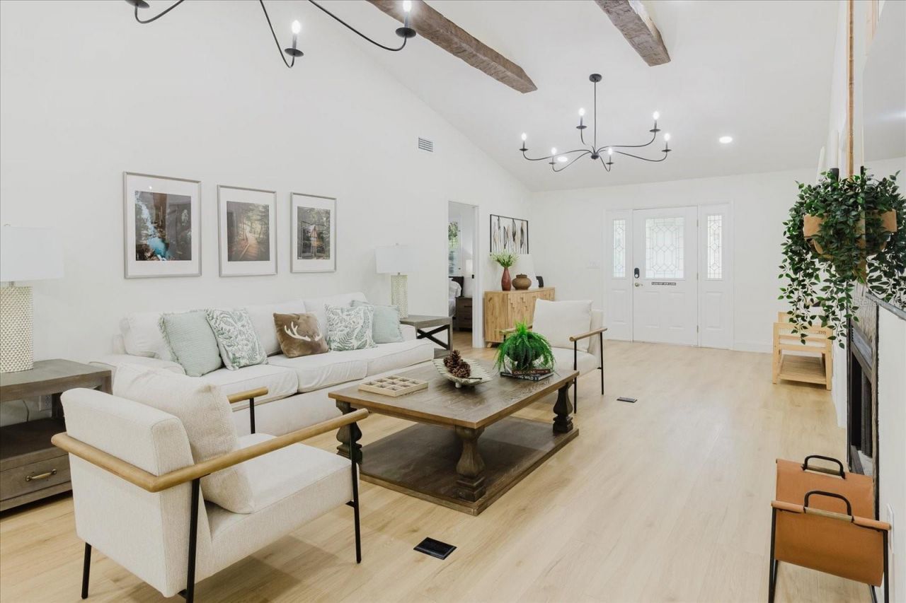 8304 Revels Road, Riverview, FL 33569 Photo