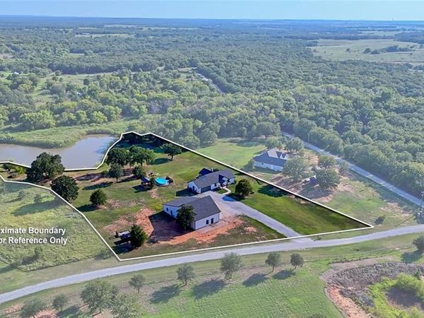 140 Lago Lane, Nocona, TX 76255