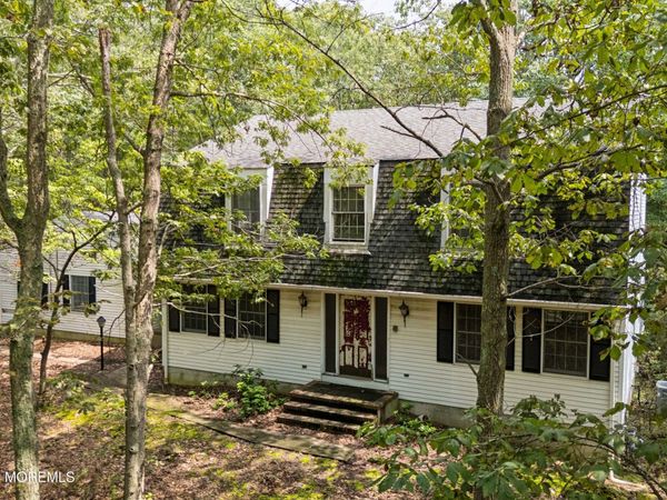 2430 Easy Street, Allenwood, NJ 08720