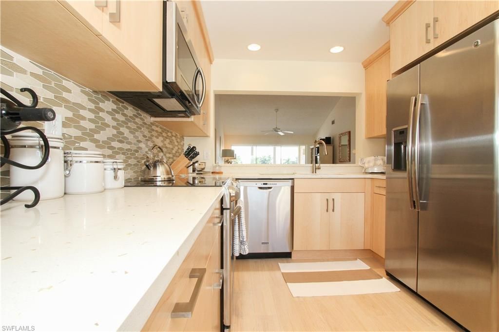 10686 Gulf Shore Dr, Unit A302, Naples, FL 34108 Photo