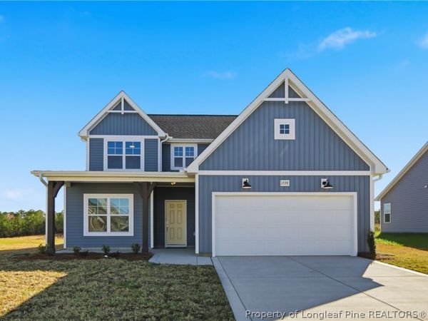 1728 Man O War Drive, Hope Mills, NC 28348