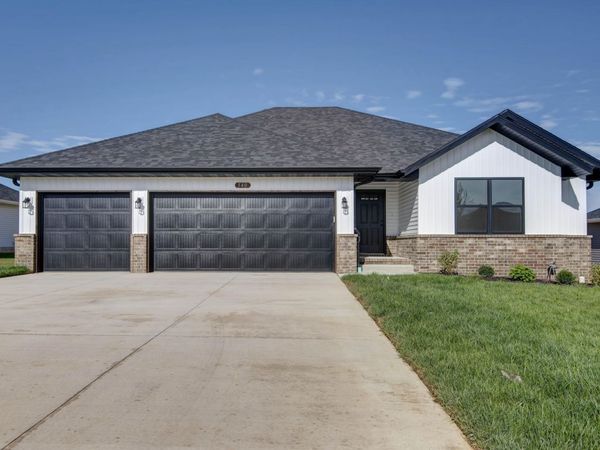 1912 W Woodhaven Drive, Unit Lot 37, Ozark, MO 65721