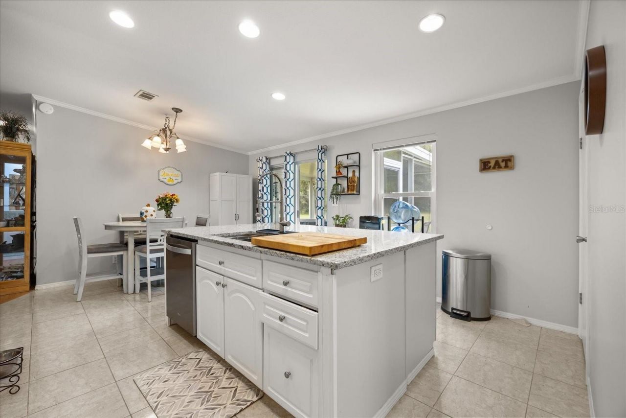 4047 N Citrus Circle, Unit 199, Zellwood, FL 32798 Photo