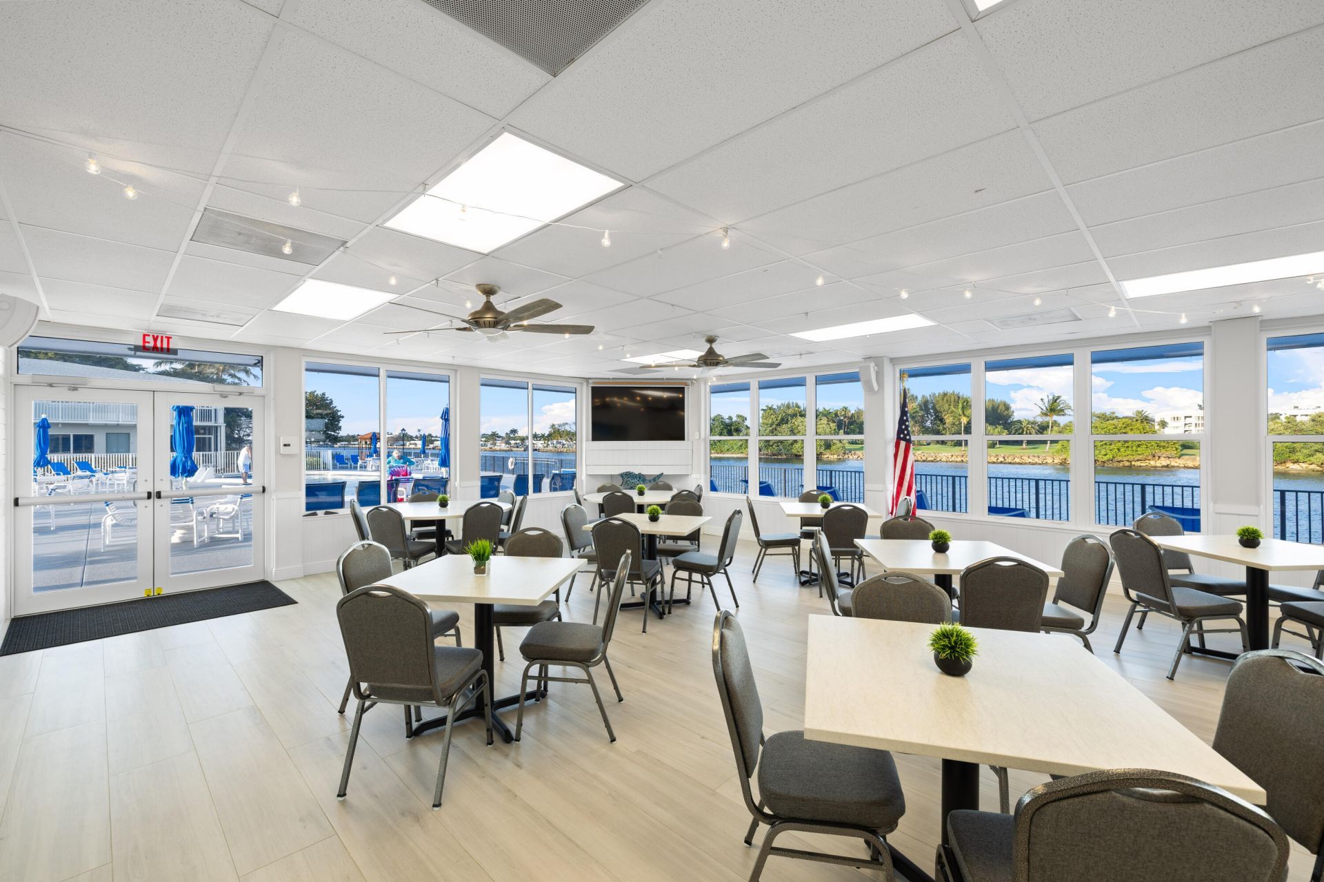 2420 S Federal Highway, Unit 18, Boynton Beach, FL 33435 Photo