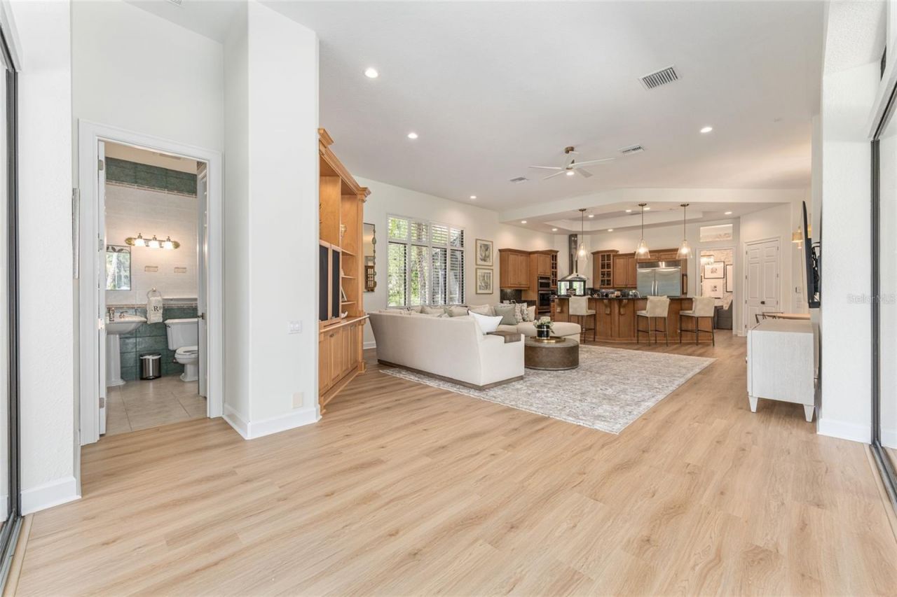 708 SE 44th Road, Ocala, FL 34480 Photo