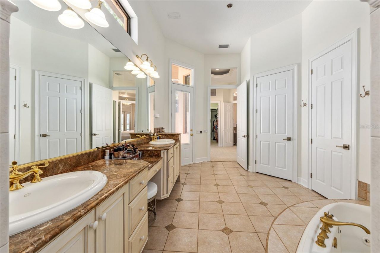 708 SE 44th Road, Ocala, FL 34480 Photo