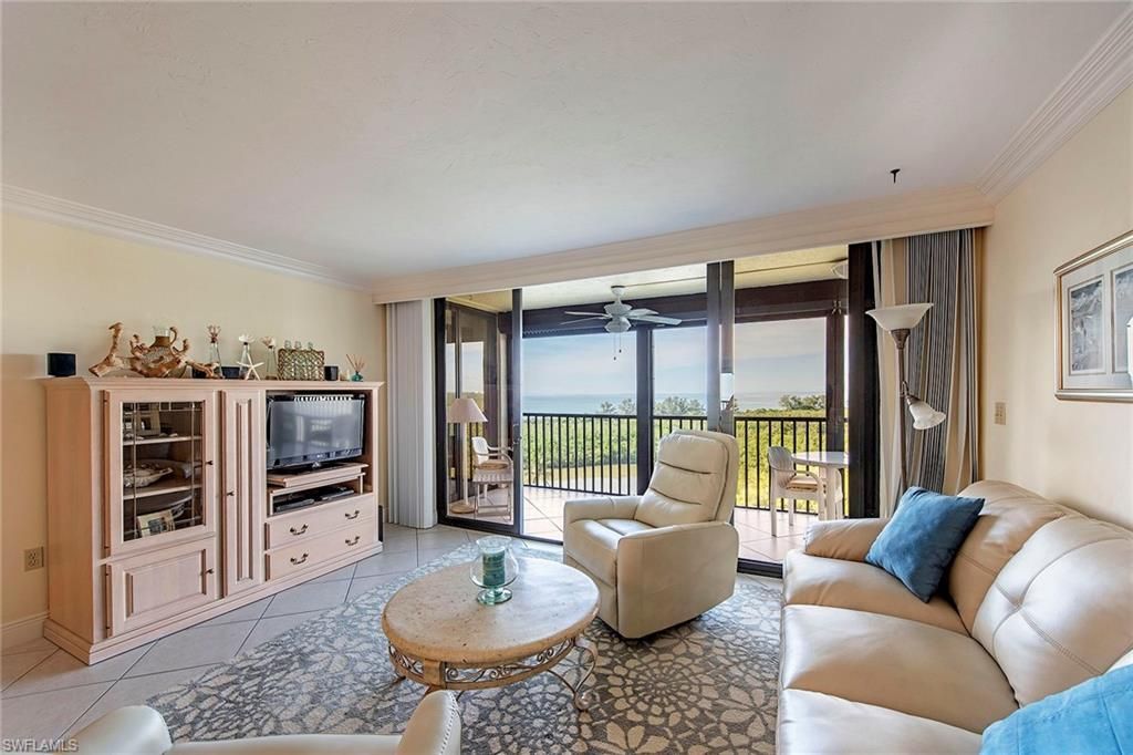 17 Bluebill Ave, Unit 1104, Naples, FL 34108 Photo