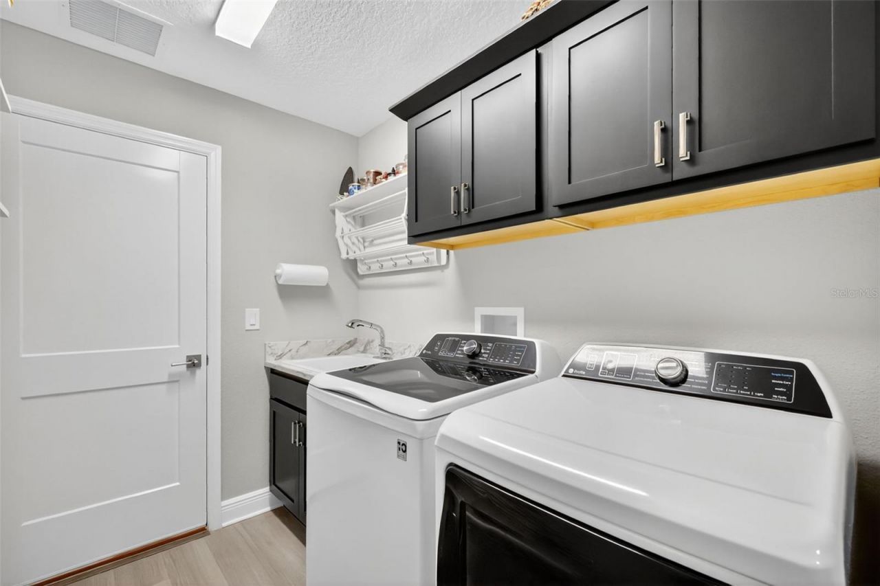 1694 Colleen Court, The Villages, FL 34762 Photo