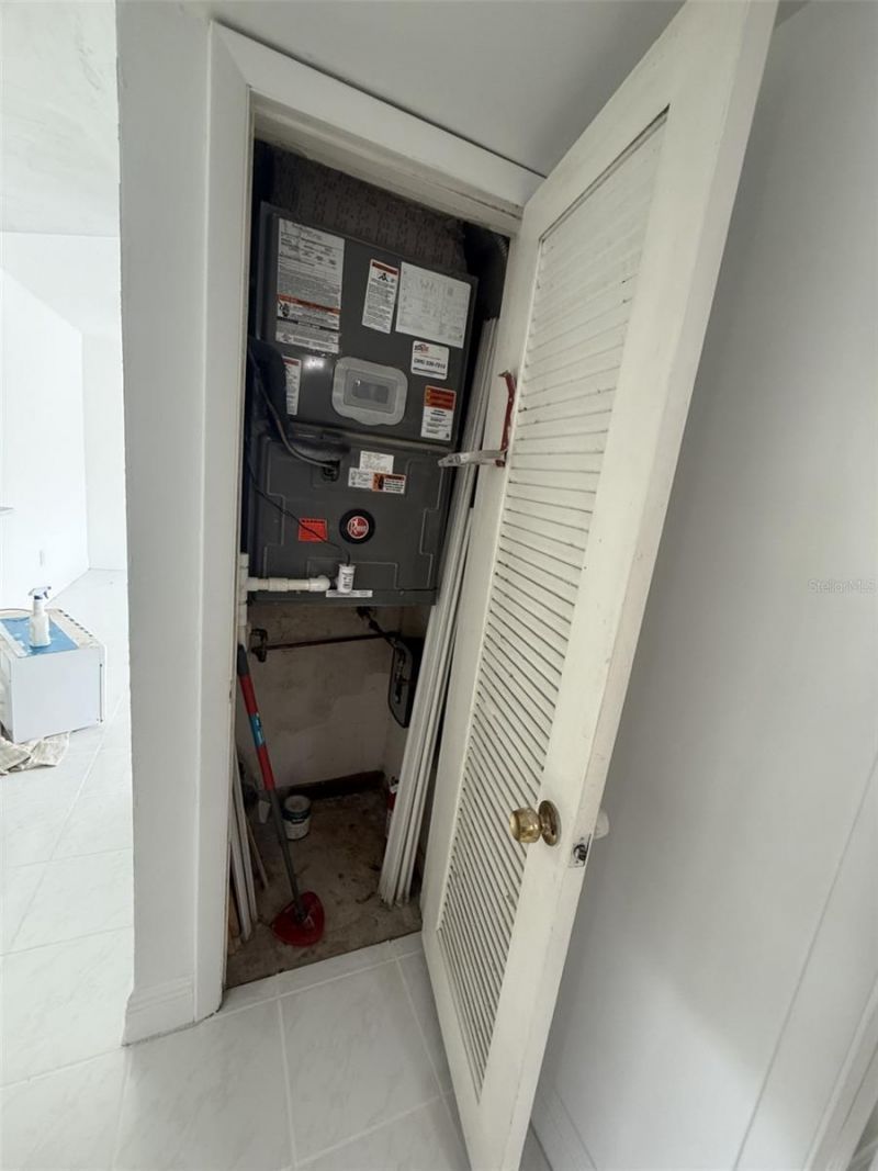 1601 NE 191st Street, Unit B205, Miami, FL 33179 Photo