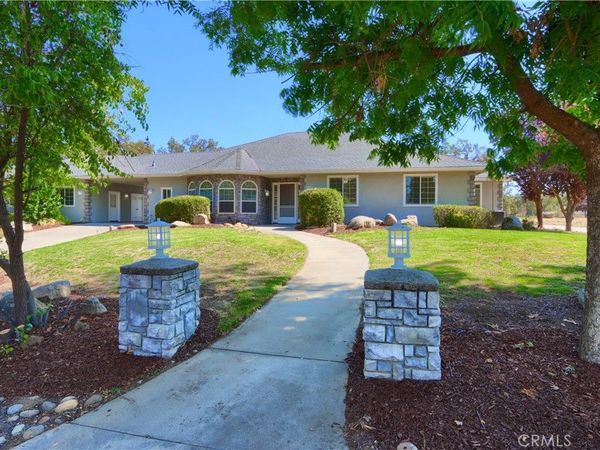 41345 Singing Hills Circle, Ahwahnee, CA 93601