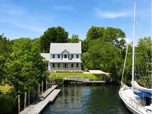 980 Manhanset Avenue, Greenport, NY 11944