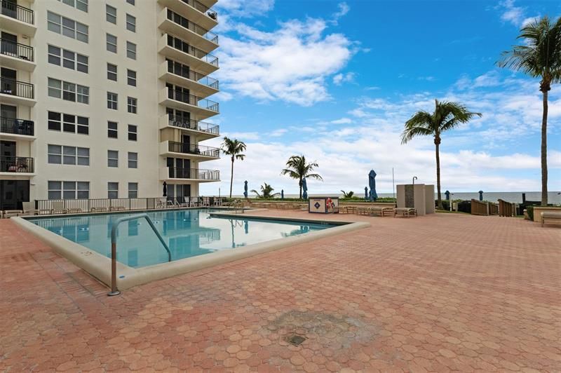 1147 Hillsboro Mile, Unit 307, Hillsboro Beach, FL 33062 Photo