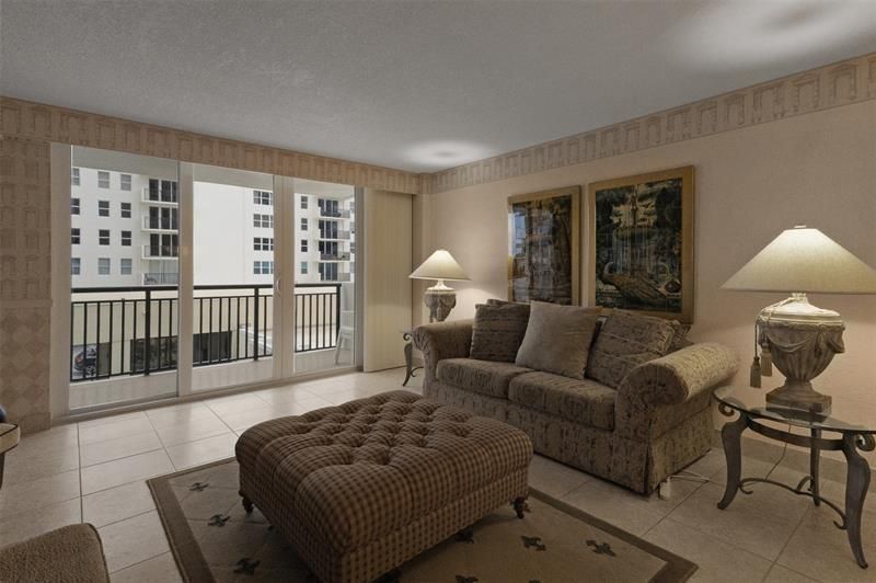 1147 Hillsboro Mile, Unit 307, Hillsboro Beach, FL 33062 Photo