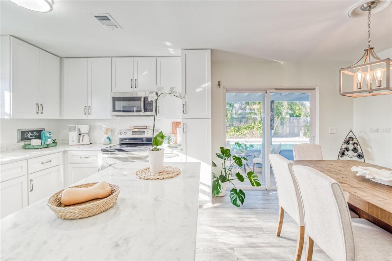 6004 Golf And Sea Boulevard, Apollo Beach, FL 33572 Photo
