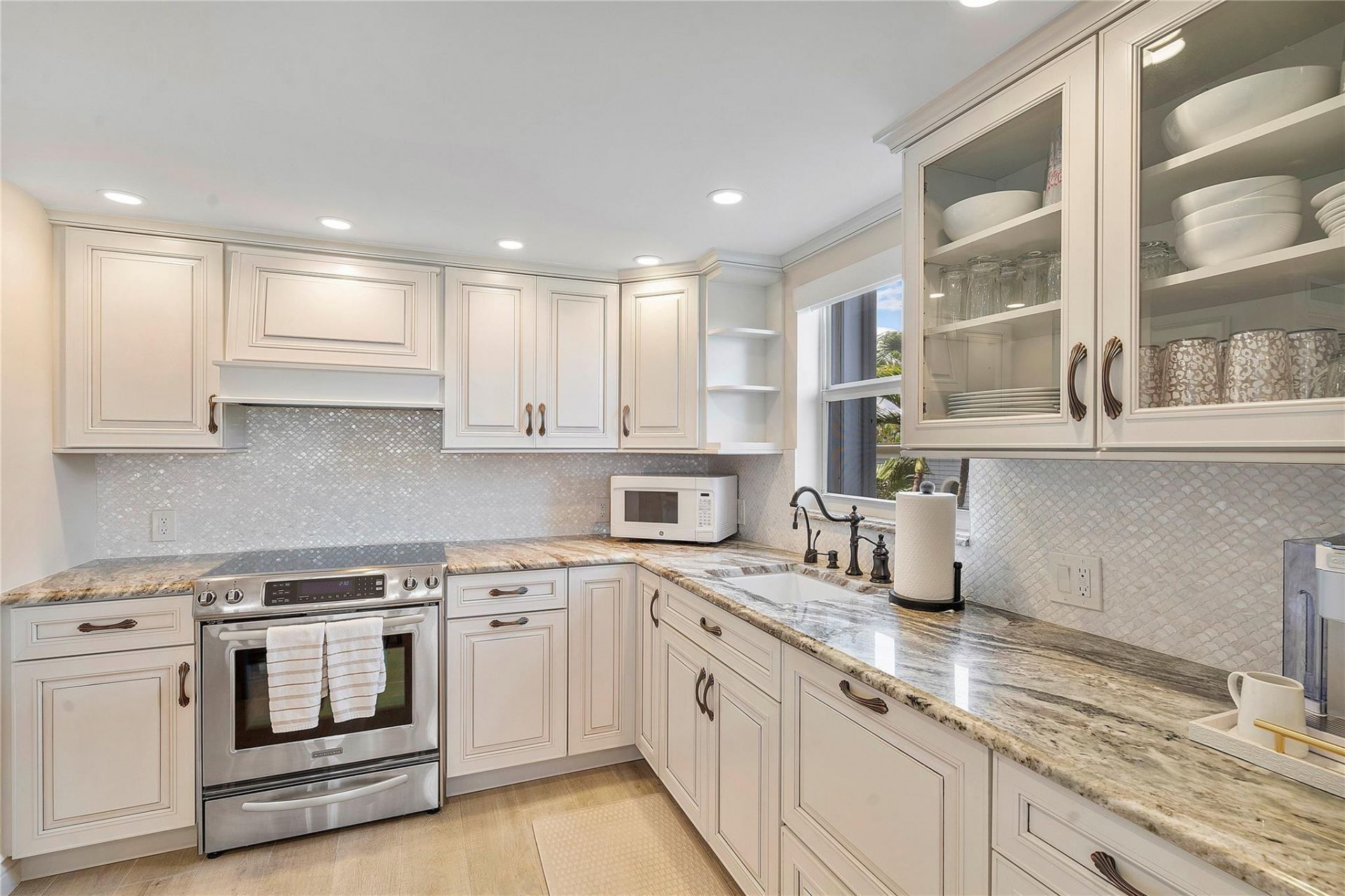 1710 S Ocean Lane, Unit 201, Fort Lauderdale, FL 33316 Photo