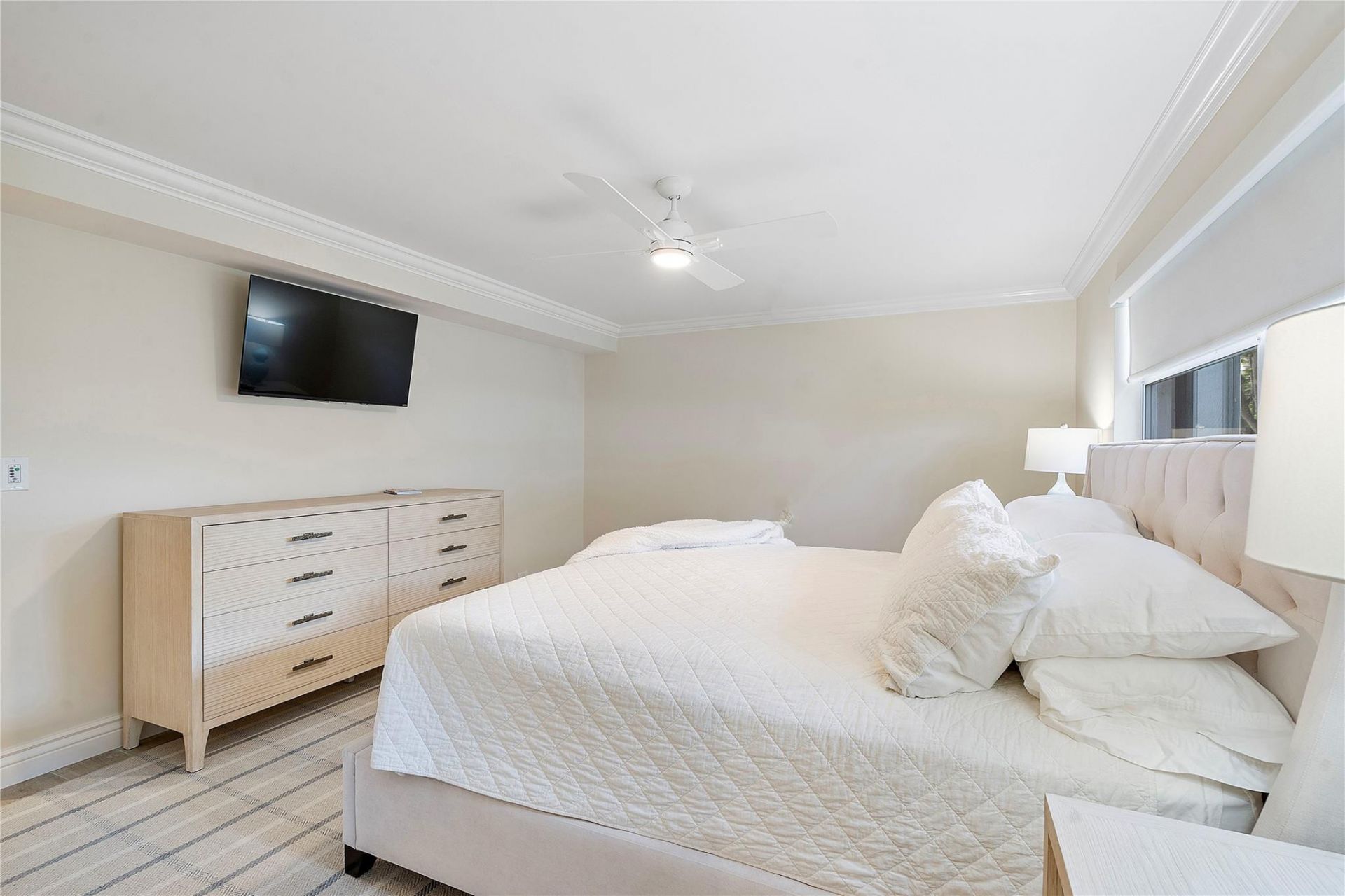 1710 S Ocean Lane, Unit 201, Fort Lauderdale, FL 33316 Photo