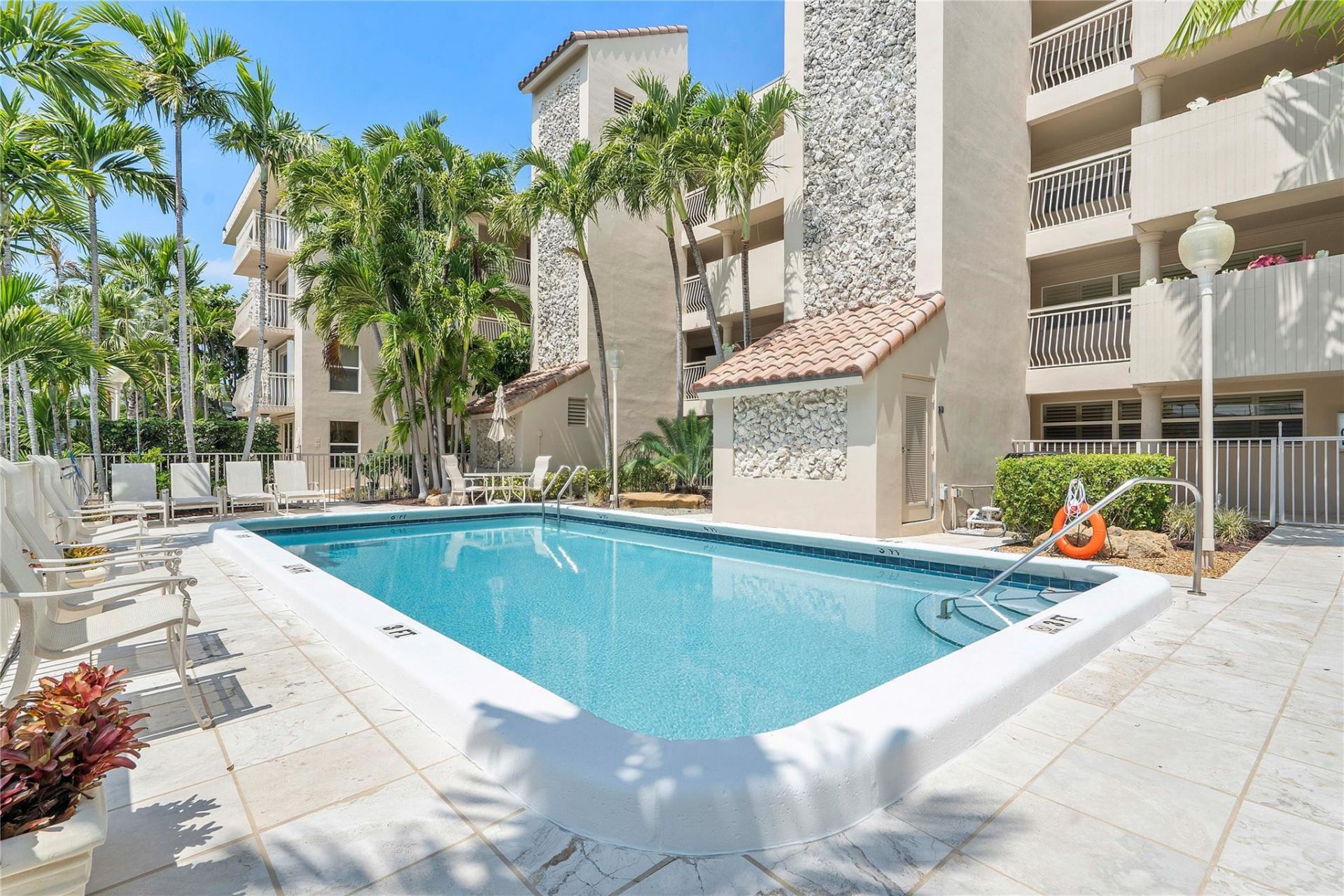 1710 S Ocean Lane, Unit 201, Fort Lauderdale, FL 33316 Photo