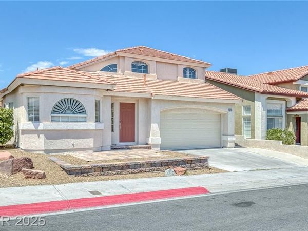 8756 Harvest Valley Avenue , Las Vegas, NV 89129