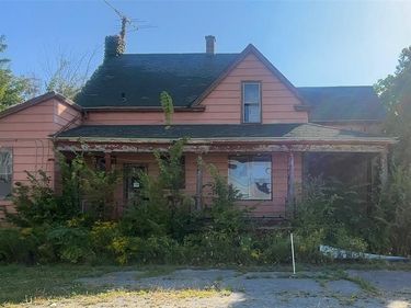 14445 E 7 Mile Road, Detroit, MI 48205