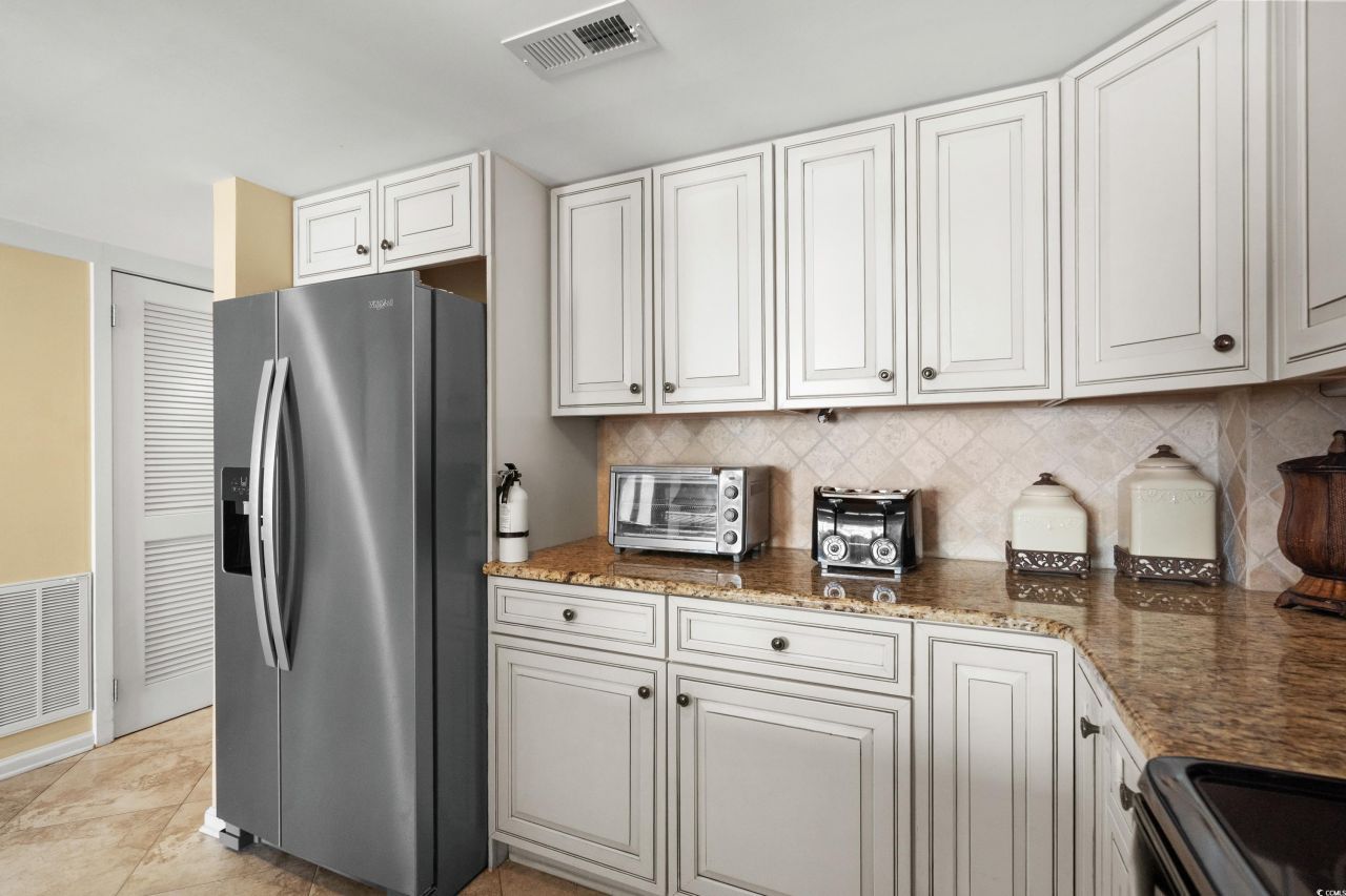 101 Ocean Creek Dr. Photo 18