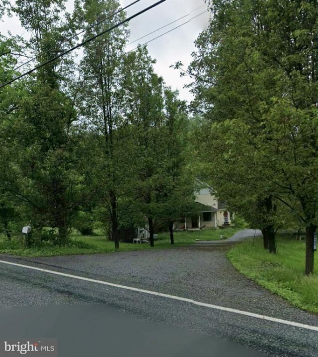 2131 Weisstown Road, Boyertown, PA 19512 Main Photo